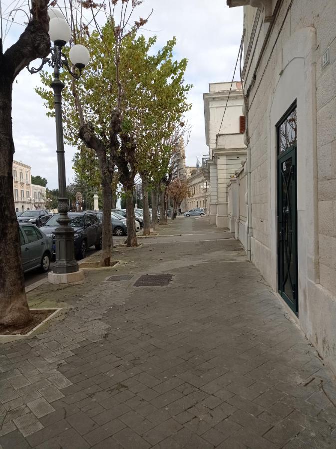 Suites Elifani Trani Exterior foto